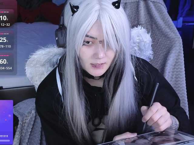 GothXRaven free chat on liveonude