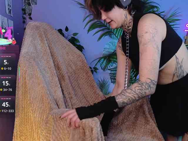 GothXRaven Live Webcam on BongaCams