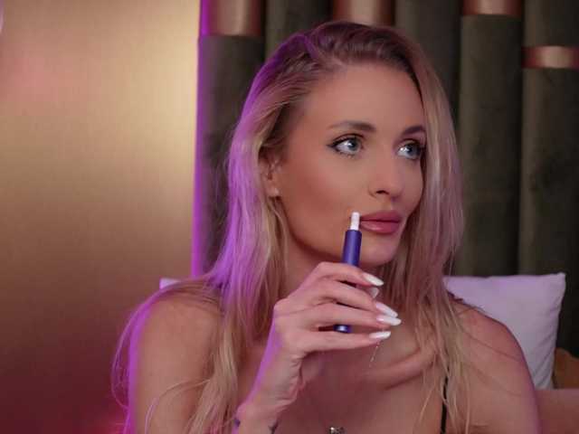 AmeliaAngell from BongaCams is Freechat