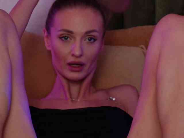 AmeliaAngell webcam