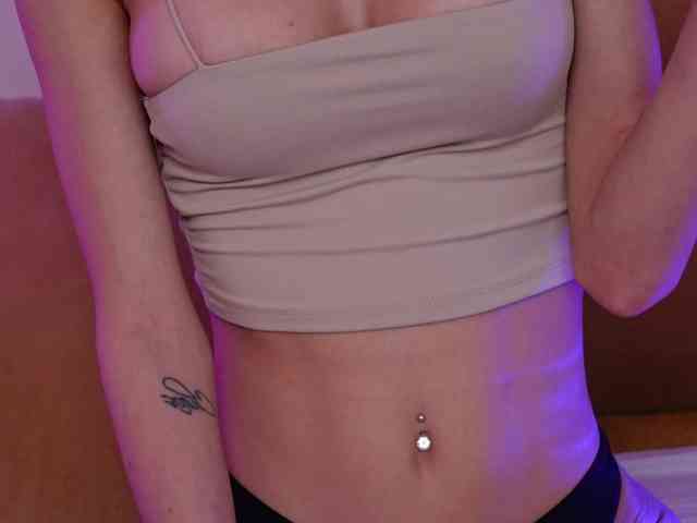 AmeliaAngell AmeliaAngell