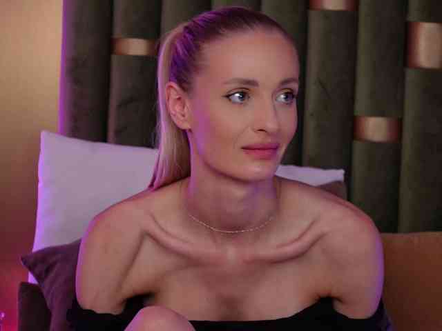 AmeliaAngell webcam