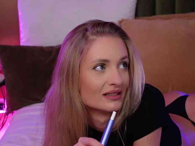 AmeliaAngell webcam