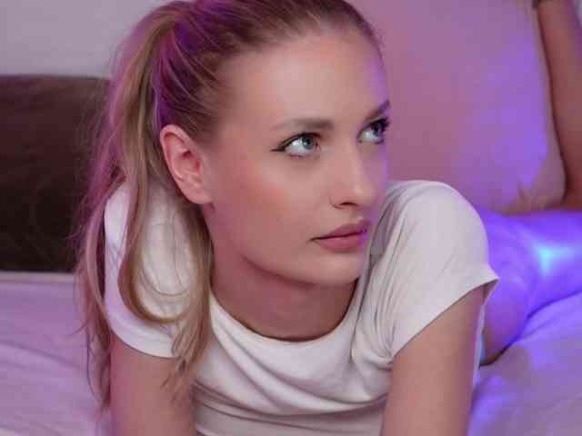 AmeliaAngell AmeliaAngell