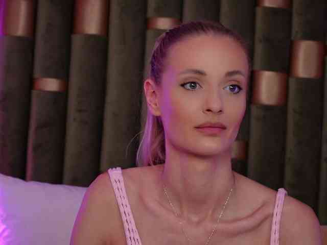 AmeliaAngell webcam