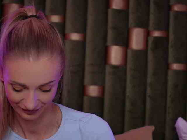 AmeliaAngell webcam