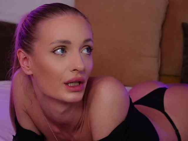 AmeliaAngell webcam