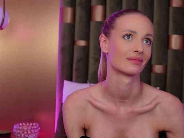 AmeliaAngell webcam