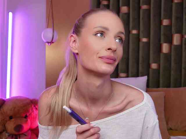 AmeliaAngell webcam