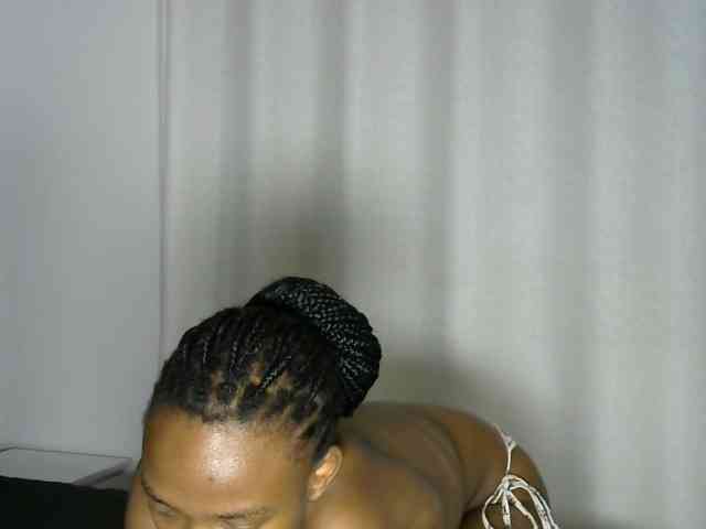 prettyquin254 webcam