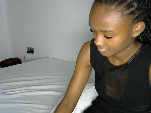 prettyquin254 webcam