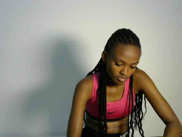 prettyquin254 webcam