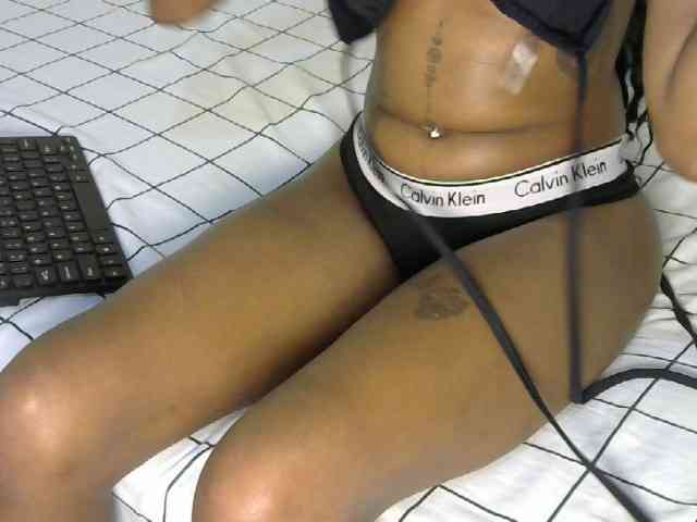 prettyquin254 webcam