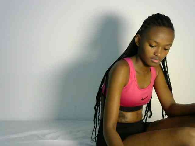 prettyquin254 webcam