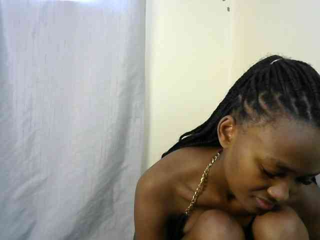 prettyquin254 webcam