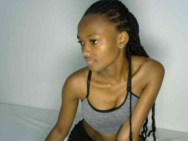 prettyquin254 webcam