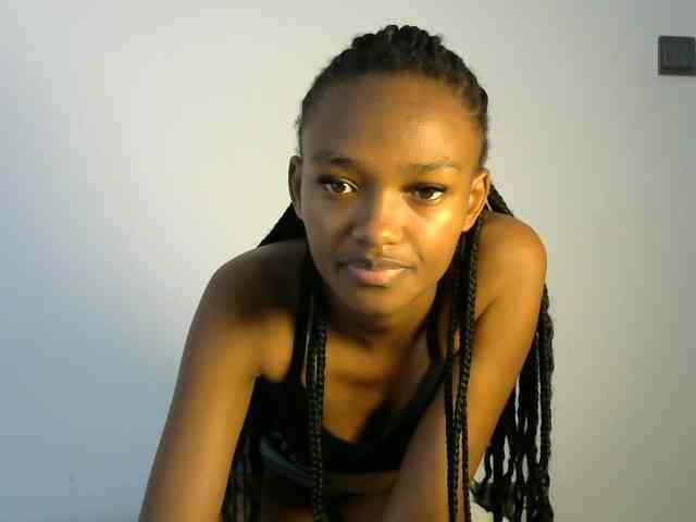 prettyquin254 webcam