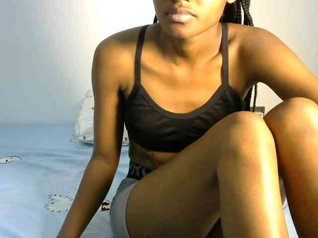 prettyquin254 webcam