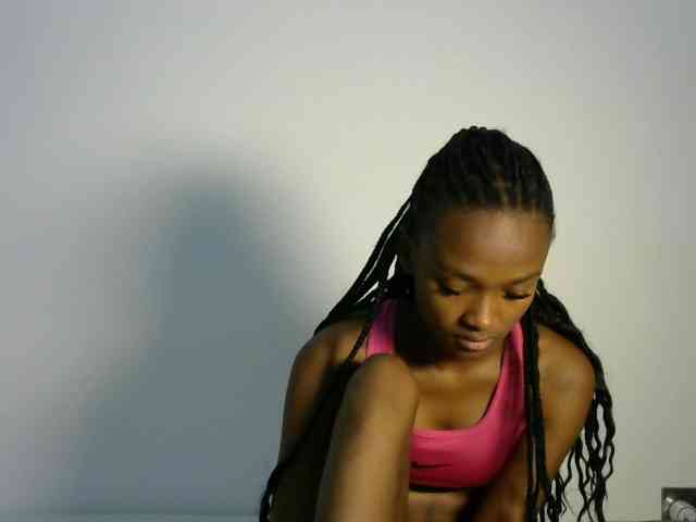 prettyquin254 webcam