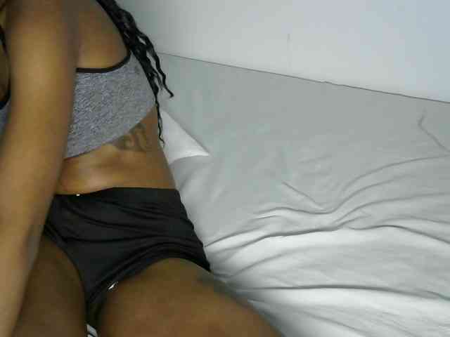 prettyquin254 webcam