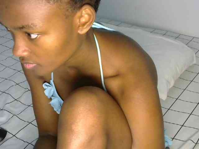 prettyquin254 webcam