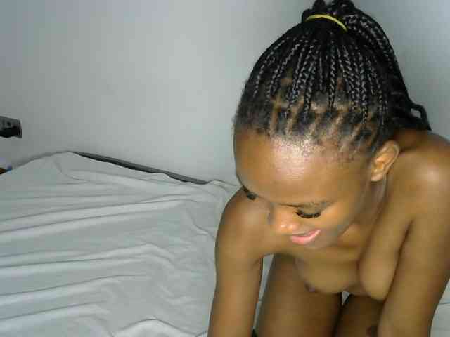prettyquin254 webcam