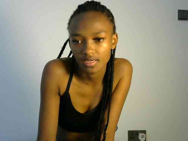 prettyquin254 webcam