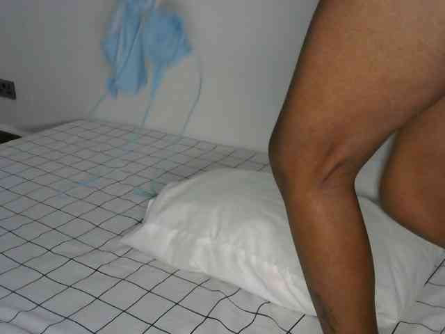 prettyquin254 webcam