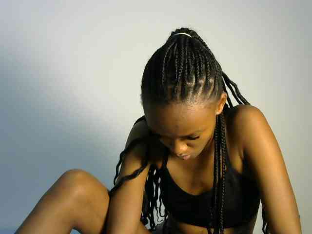 prettyquin254 webcam
