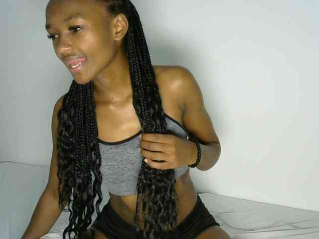 prettyquin254 webcam