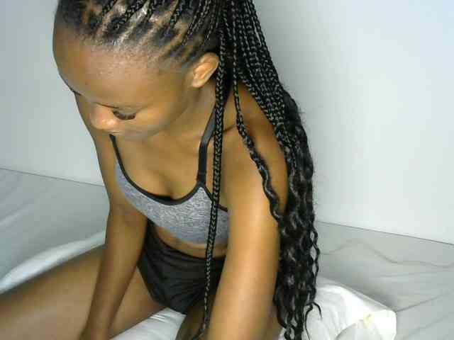 prettyquin254 webcam