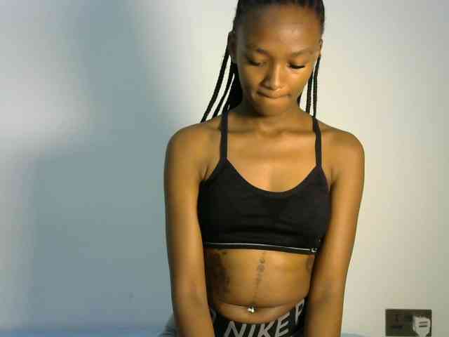 prettyquin254 webcam