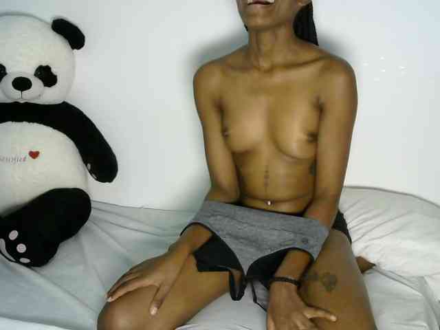 prettyquin254 webcam