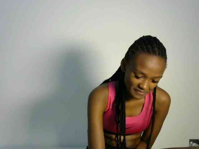 prettyquin254 webcam