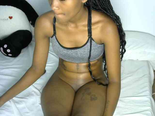 prettyquin254 webcam