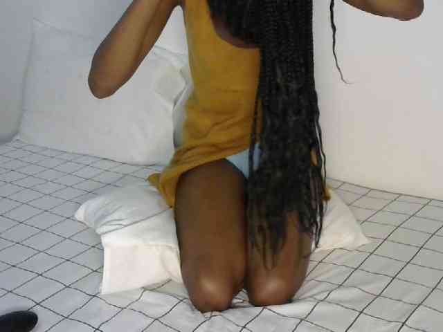 prettyquin254 webcam