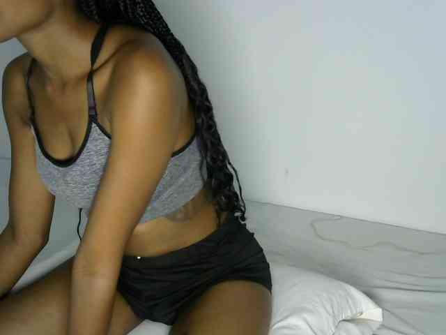 prettyquin254 webcam