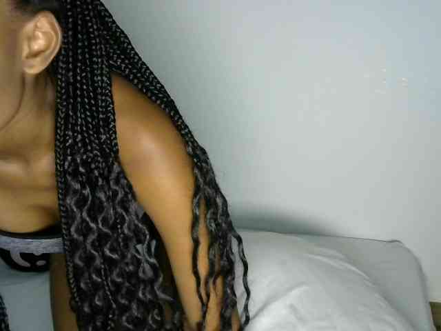 prettyquin254 webcam