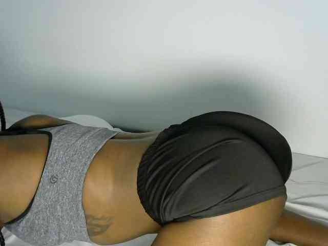 prettyquin254 webcam