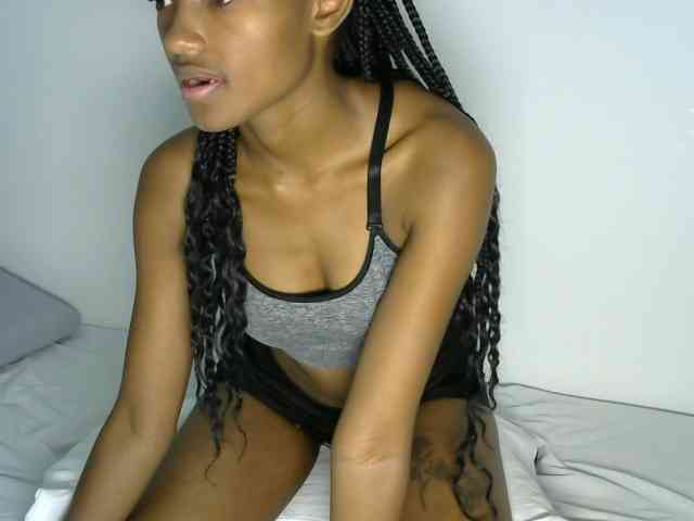 prettyquin254 webcam