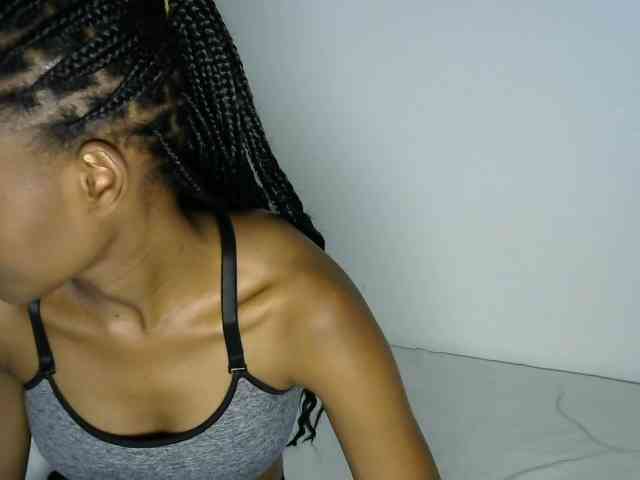 prettyquin254 webcam