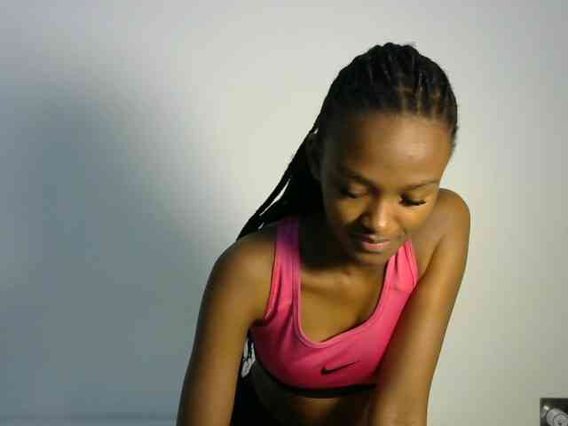 prettyquin254 webcam