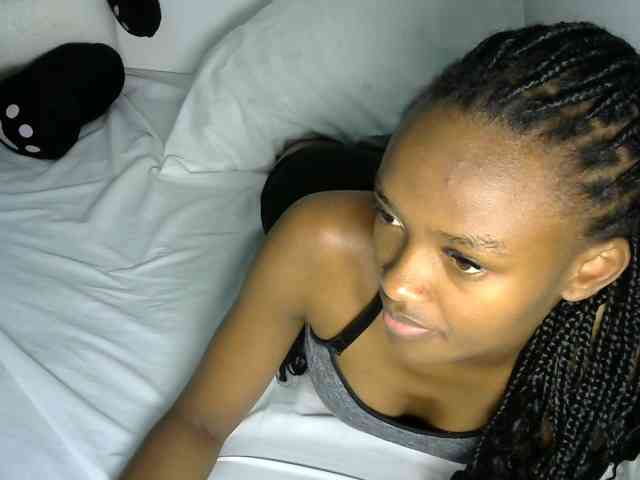 prettyquin254 webcam