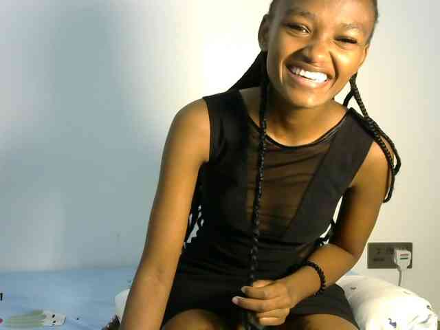 prettyquin254 webcam