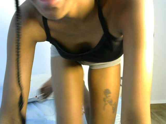 prettyquin254 webcam
