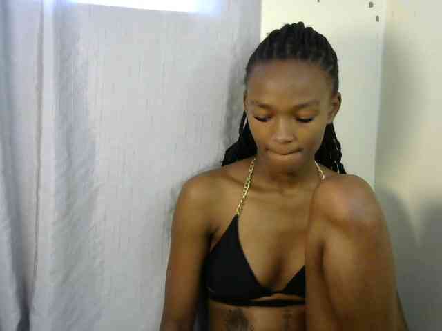 prettyquin254 webcam