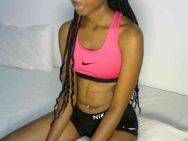prettyquin254 webcam
