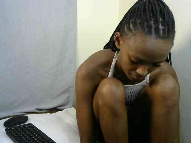 prettyquin254 webcam