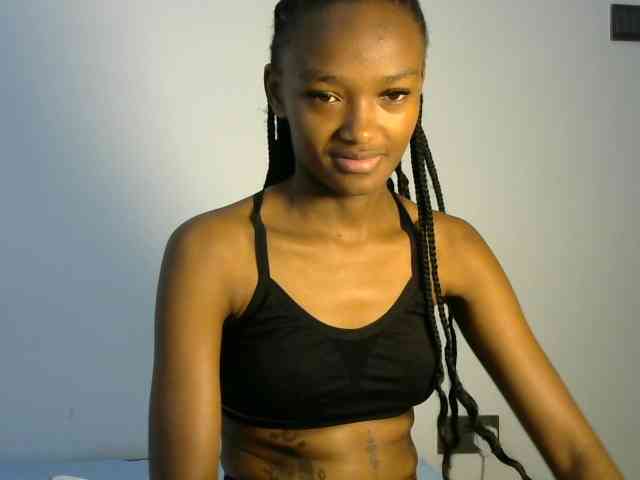 prettyquin254 webcam