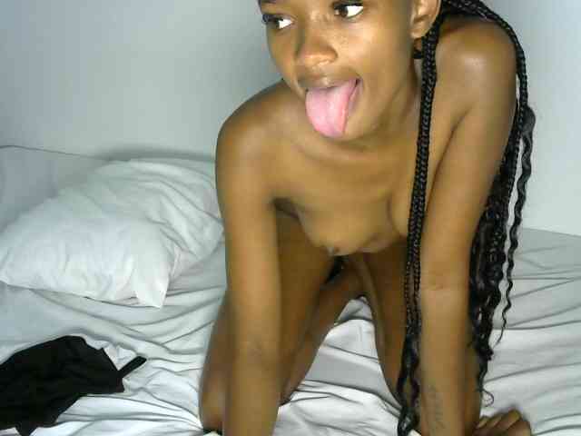 prettyquin254 webcam